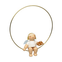 Christbaumengel im Ring, mit Lebkuchen