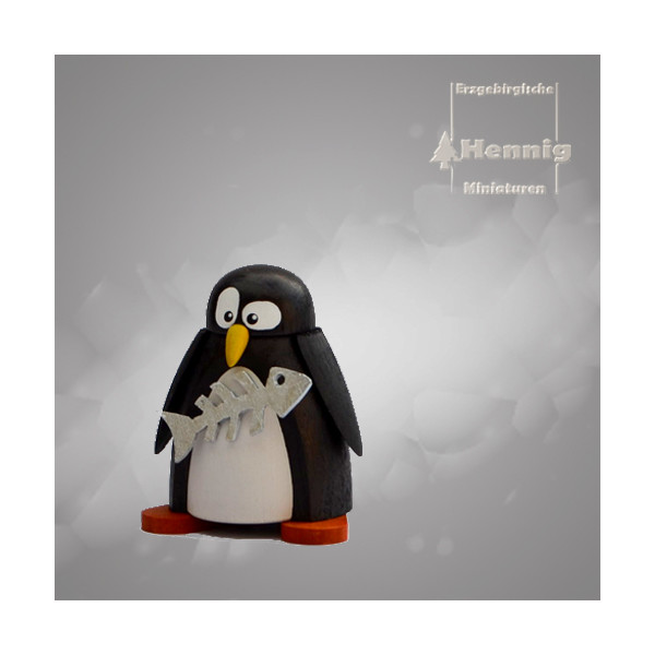 Pinguin mit Fisch