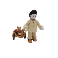 Junge mit Teddy im Wagen