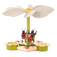 Frühlingspyramide mit Käfermusikanten