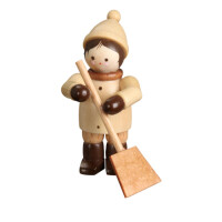 Winterkind mit Schneeschieber, mini