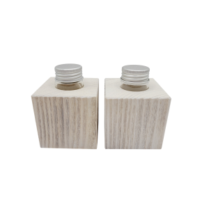 Weiße Minivase & Miniöllampe im Set, Fichte