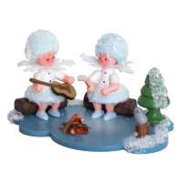 Schneeflöckchen am Lagerfeuer